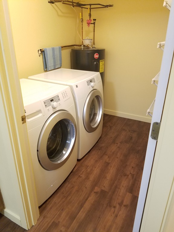 48 Evergreen Road, Unit 215 Northampton, MA 01053 - Photo 1 of 6 Gallery Image 1