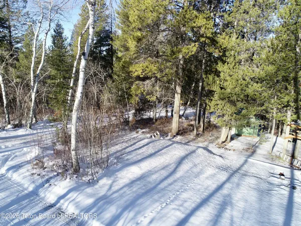 $139,000 | 280 Wolverine Way, Tetonia, ID 83452