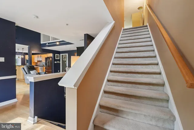 a view of entryway and hall