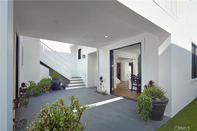 $5,785,000 | 212 Via Socorro, San Clemente, CA 92672