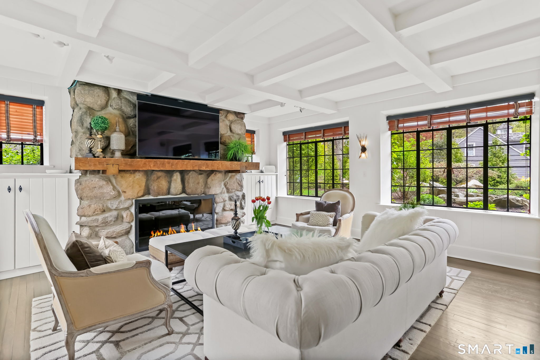 53 Goodwives River Road Darien, CT 06820 - Photo 4 of 40