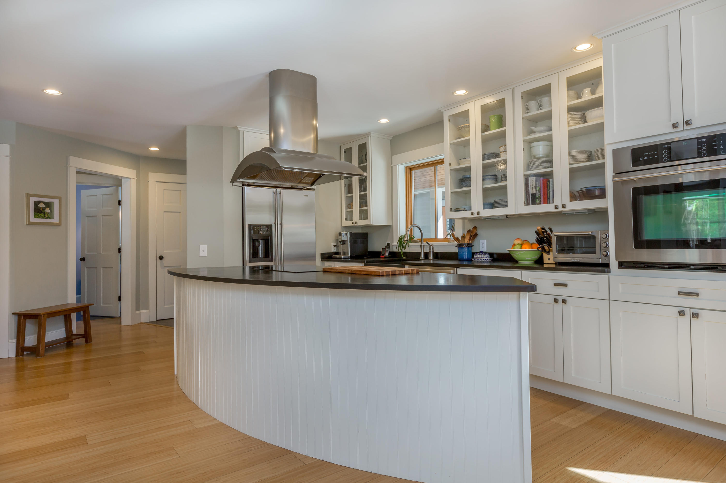 96 Grant Road Freeport, ME 04032 - Photo 10 of 49 96 Grant Rd Freeport ME 04032-print-012-