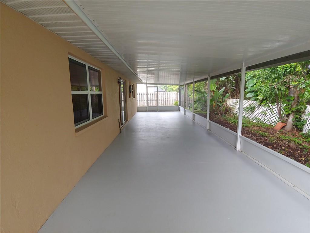 872 Duquesne Road Venice, FL 34293 - Photo 18 of 20 Gallery Image 18