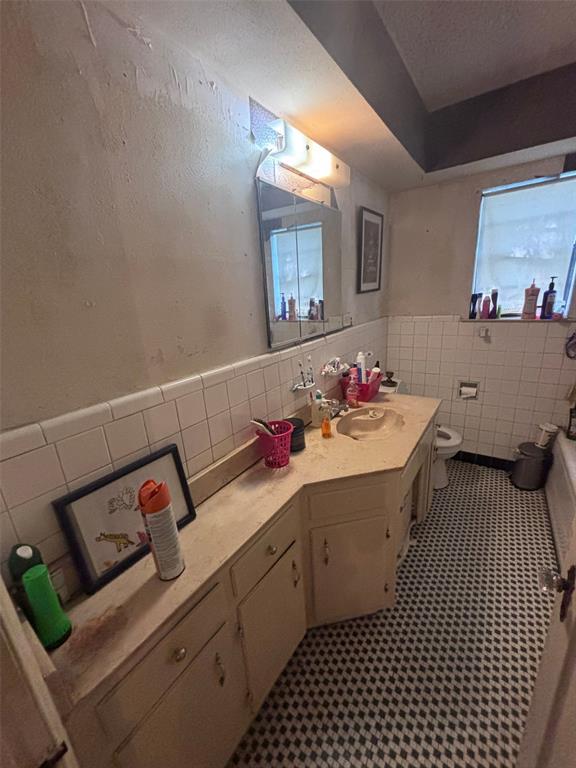 3024 Ruidosa Avenue Dallas, TX 75228 - Photo 9 of 19