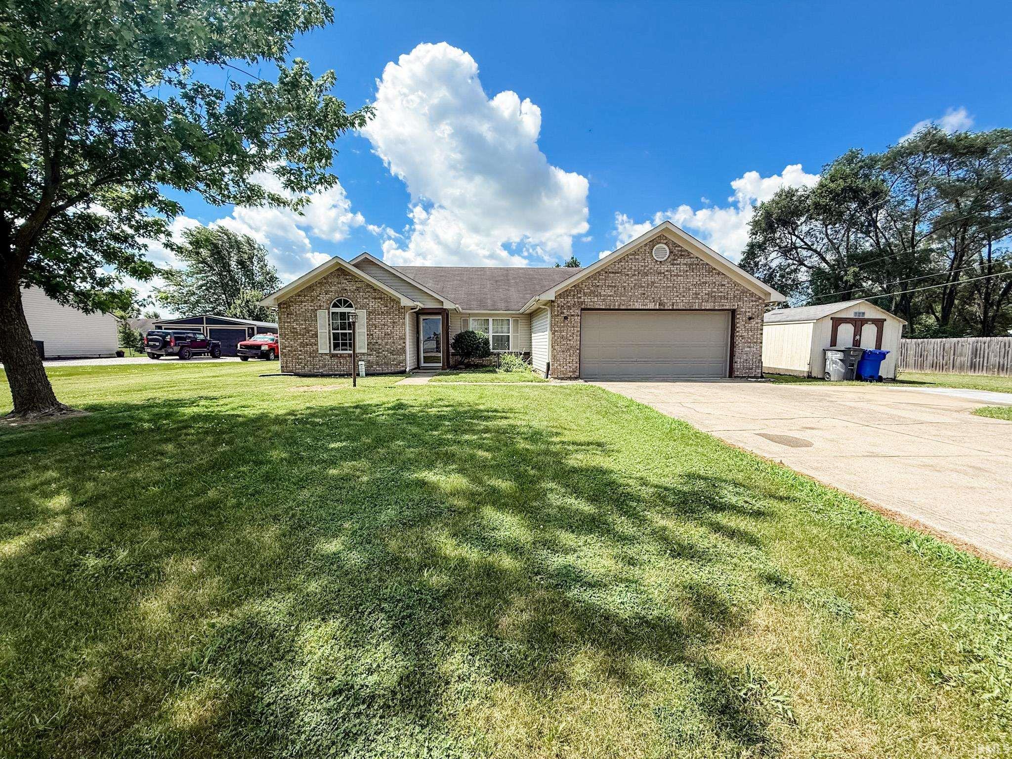 863 East Center Road Kokomo, IN 46902 - Photo 1 of 17