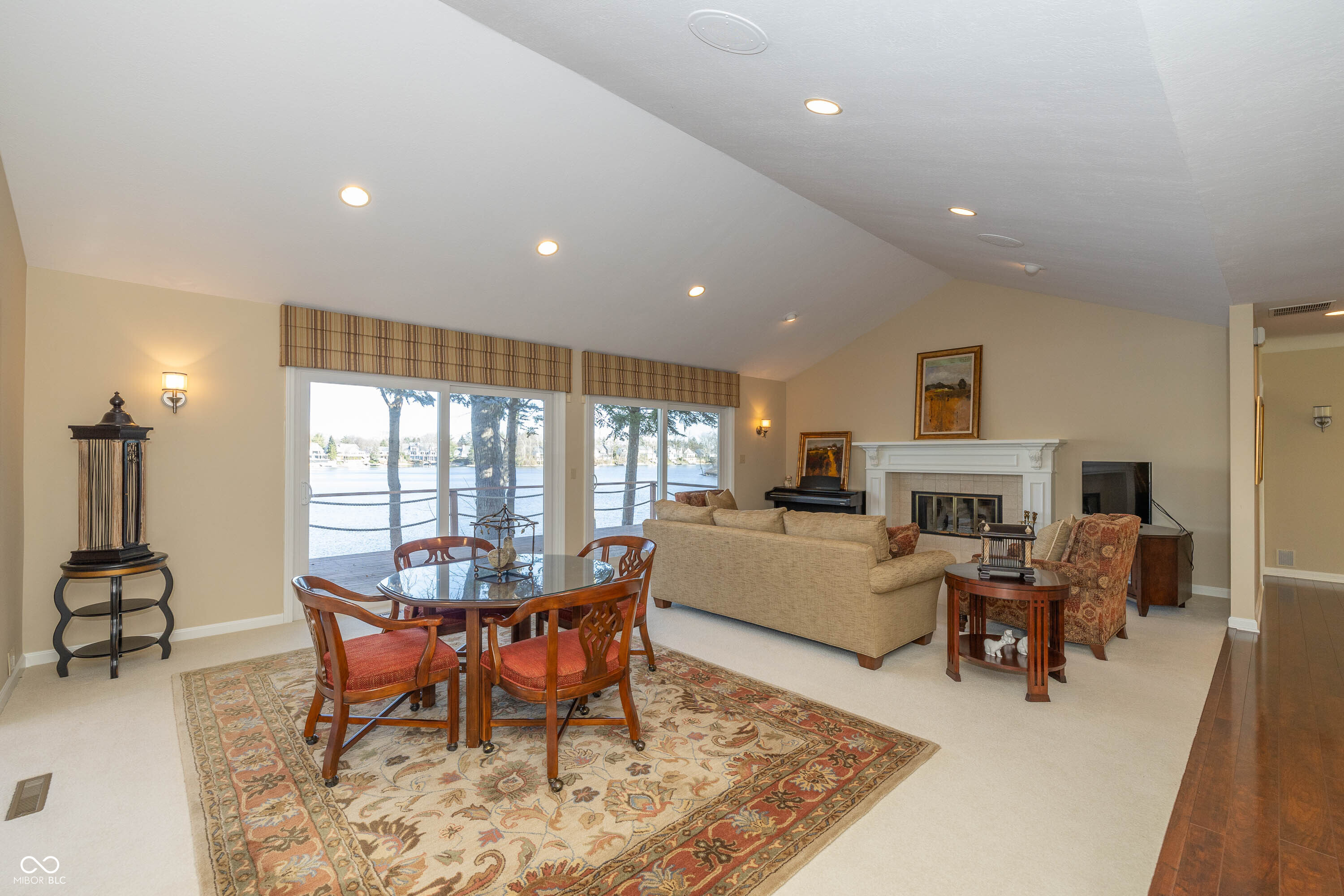 3424 Bay Rd S Drive Indianapolis, IN 46240 - Photo 5 of 34