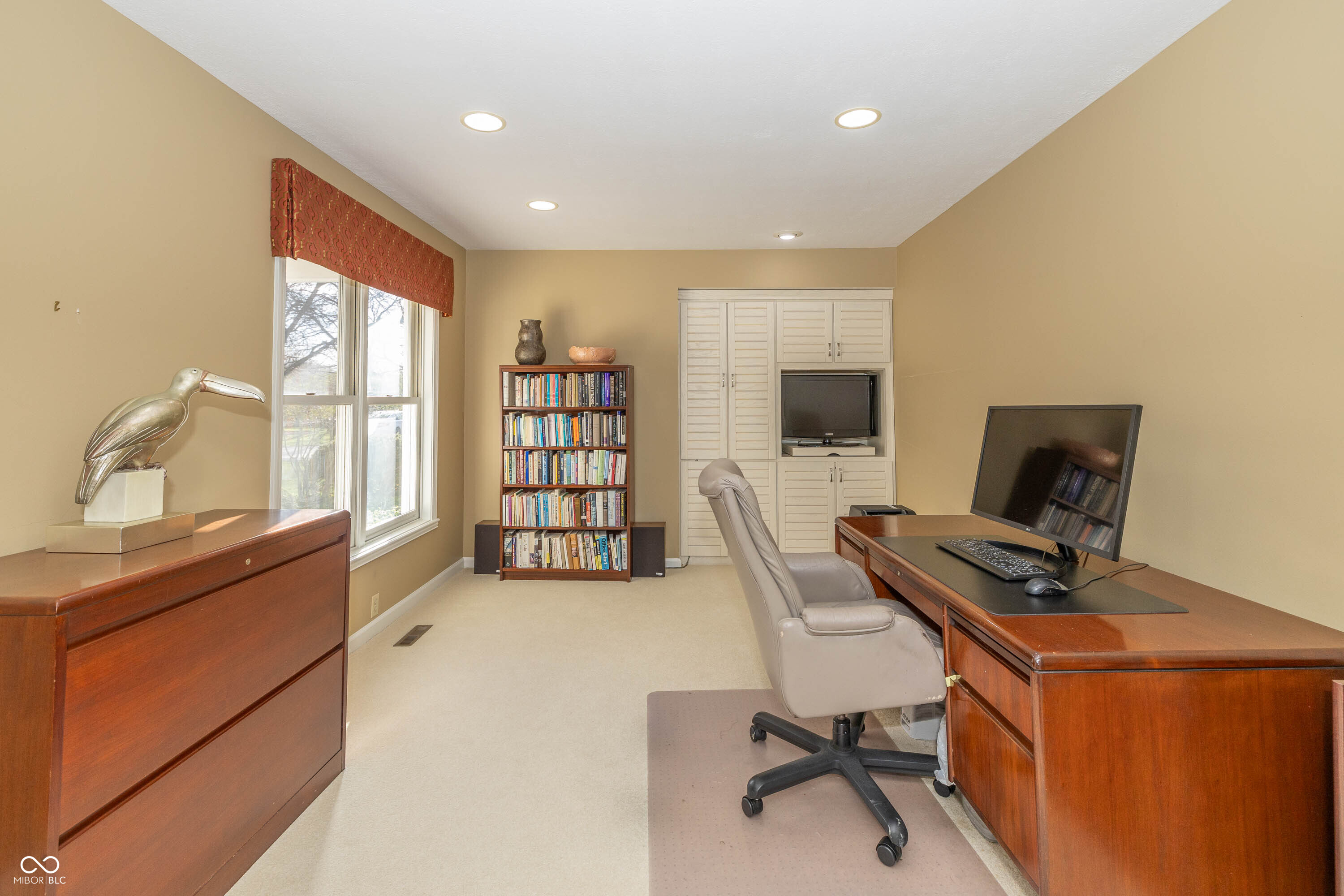 3424 Bay Rd S Drive Indianapolis, IN 46240 - Photo 8 of 34