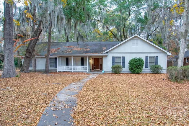 $450,000 | 15 Sherborne Road, Savannah, GA 31419