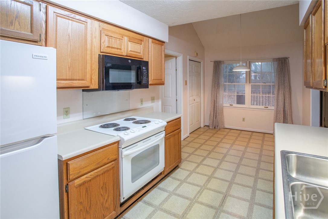 15 Sherborne Road Savannah, GA 31419 - Photo 17 of 60