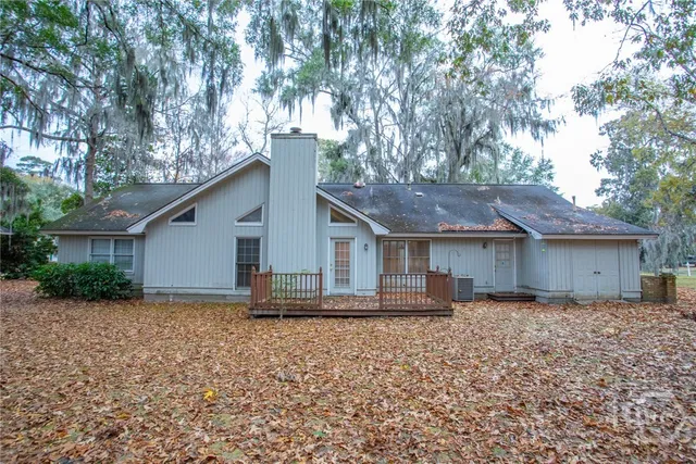 $425,000 | 15 Sherborne Road, Savannah, GA 31419