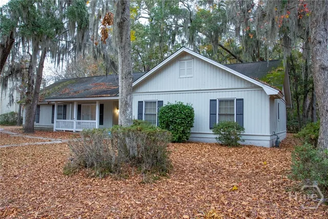 $425,000 | 15 Sherborne Road, Savannah, GA 31419