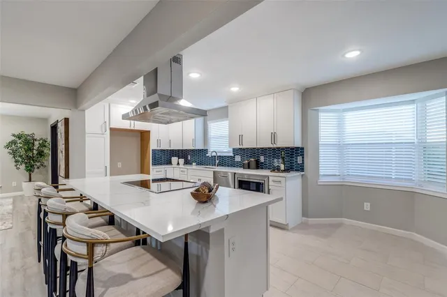 $715,000 | 7709 El Pensador Drive, Dallas, TX 75248