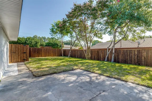 $715,000 | 7709 El Pensador Drive, Dallas, TX 75248