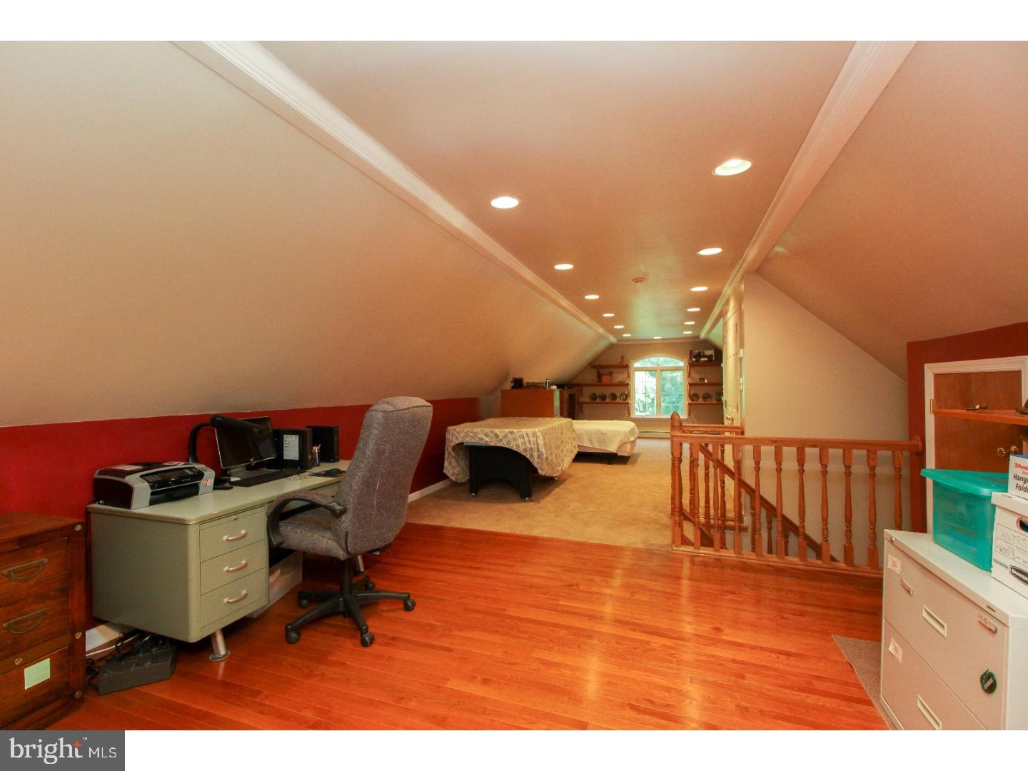 17 Flamingo Road Levittown, PA 19056 - Photo 21 of 24