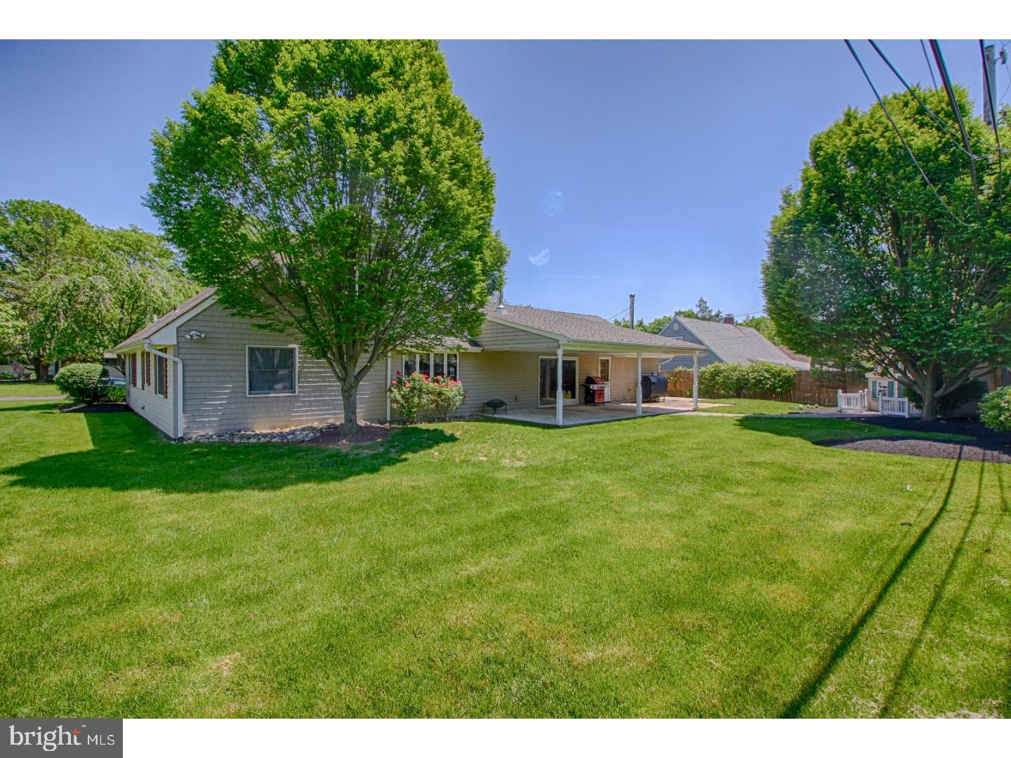 17 Flamingo Road Levittown, PA 19056 - Photo 23 of 24
