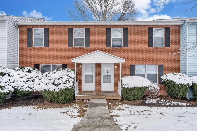 $345,000 | 210 Pheasant Run Drive, Blacksburg, VA 24060