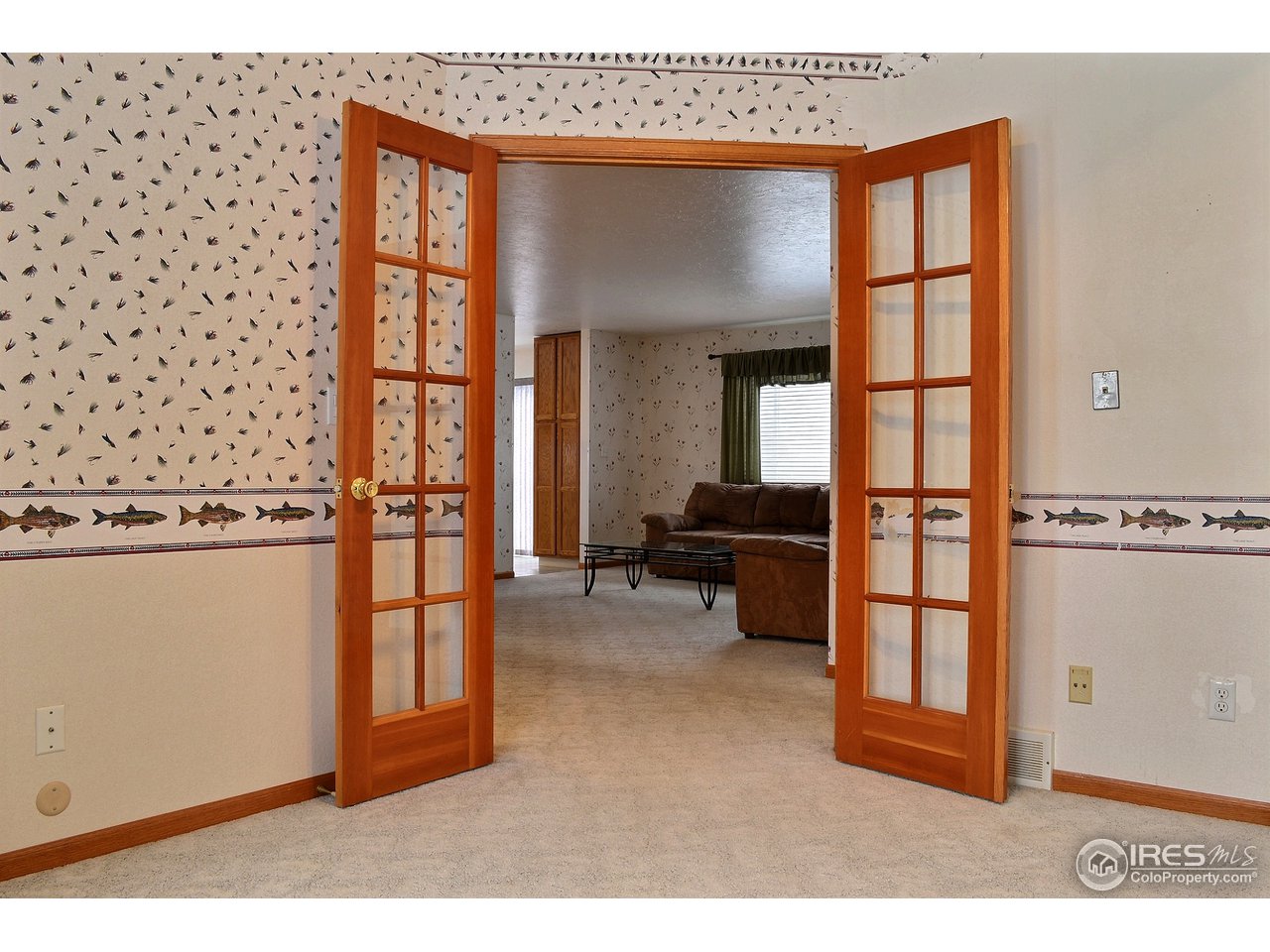 2804 25th Street Road Greeley, CO 80634 - Photo 17 of 25 Pretty Frnech Doors
