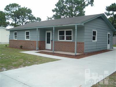 306 Wallington Road Wilmington, NC 28409 - Photo 1 of 9 Primary Photo