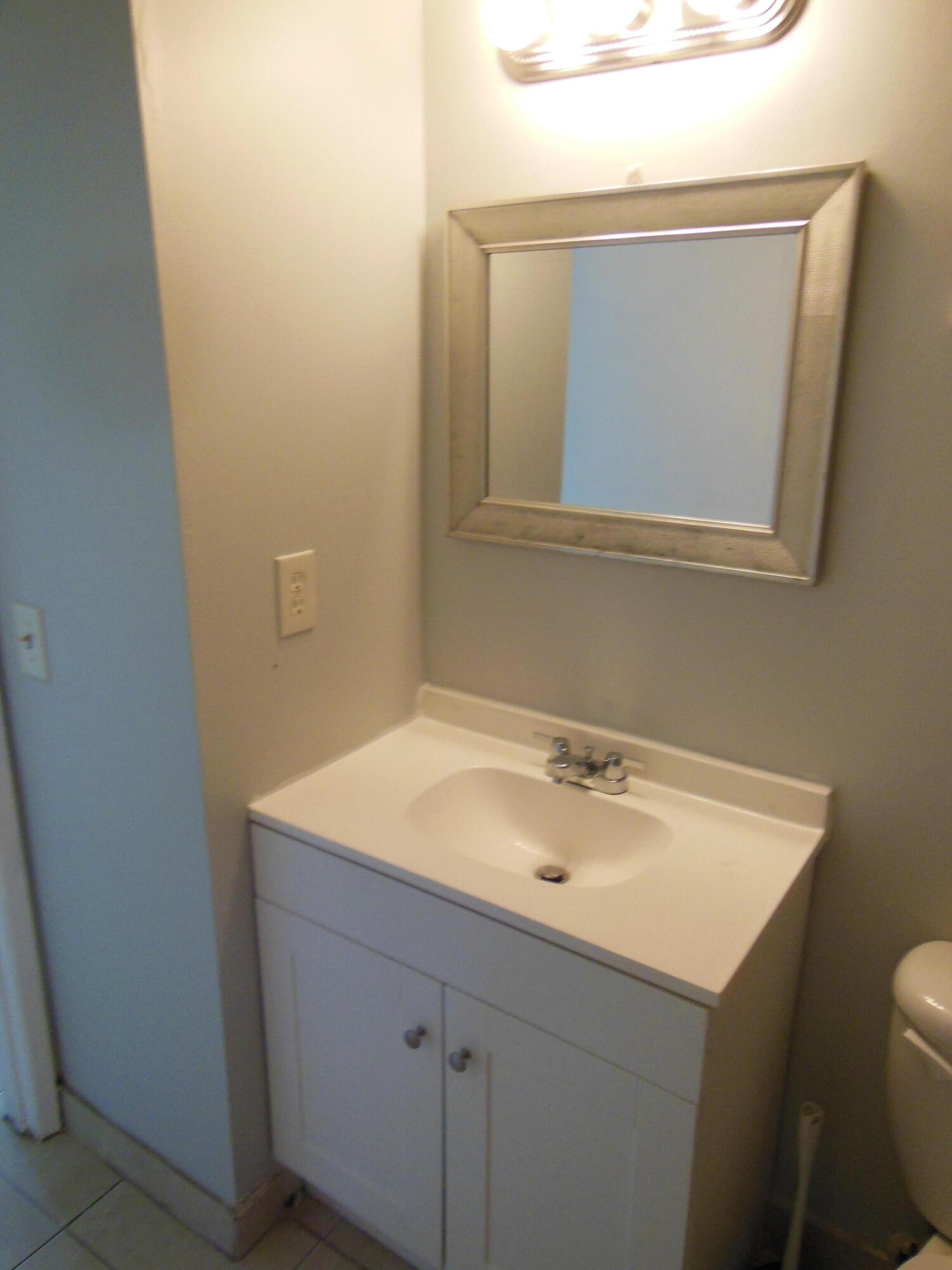 709 Meadows Circle Boynton Beach, FL 33436 - Photo 8 of 24 DSCN3364