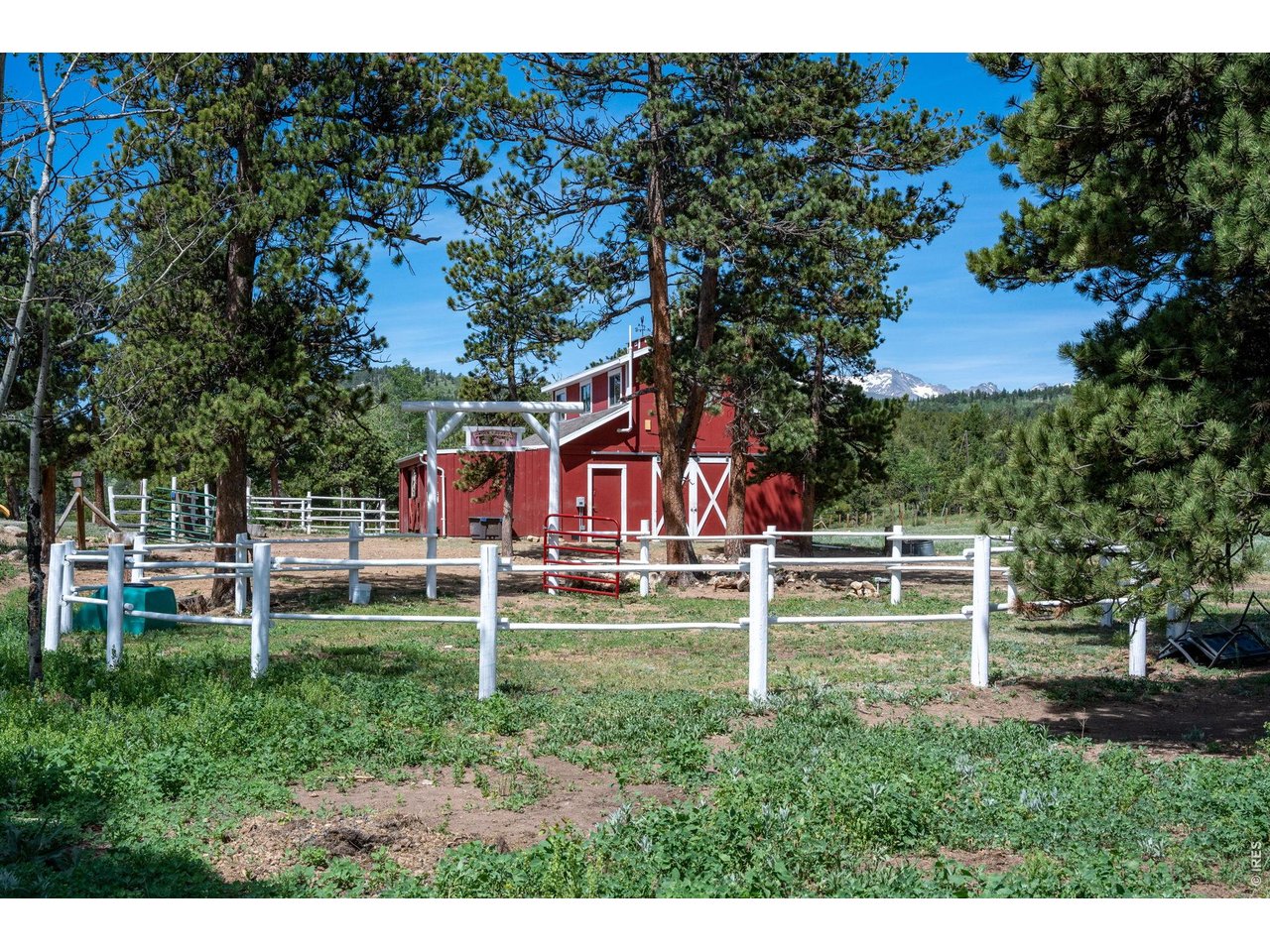 204 Coughlin Meadows Road Boulder, CO 80302 - Photo 17 of 50 Round Pen for horses