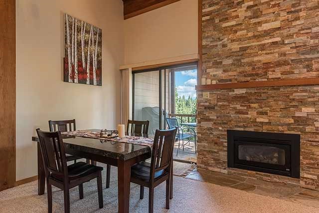 6144 Feather Ridge Truckee, CA 96161 - Photo 6 of 14