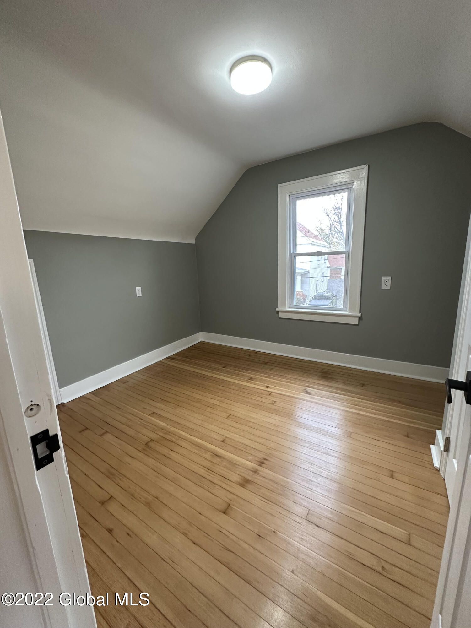 1 Sheldon Street Schenectady, NY 12308 - Photo 13 of 21 3