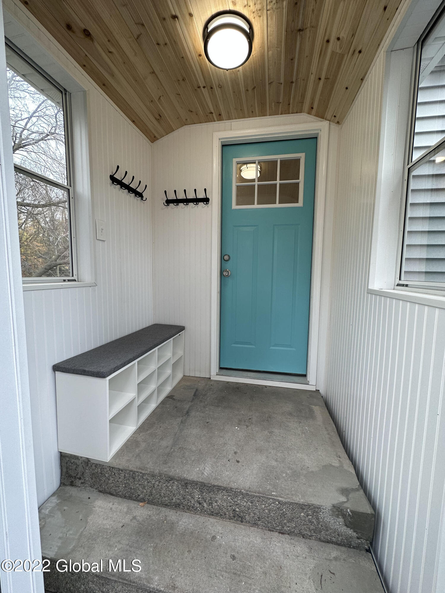 1 Sheldon Street Schenectady, NY 12308 - Photo 2 of 21 2