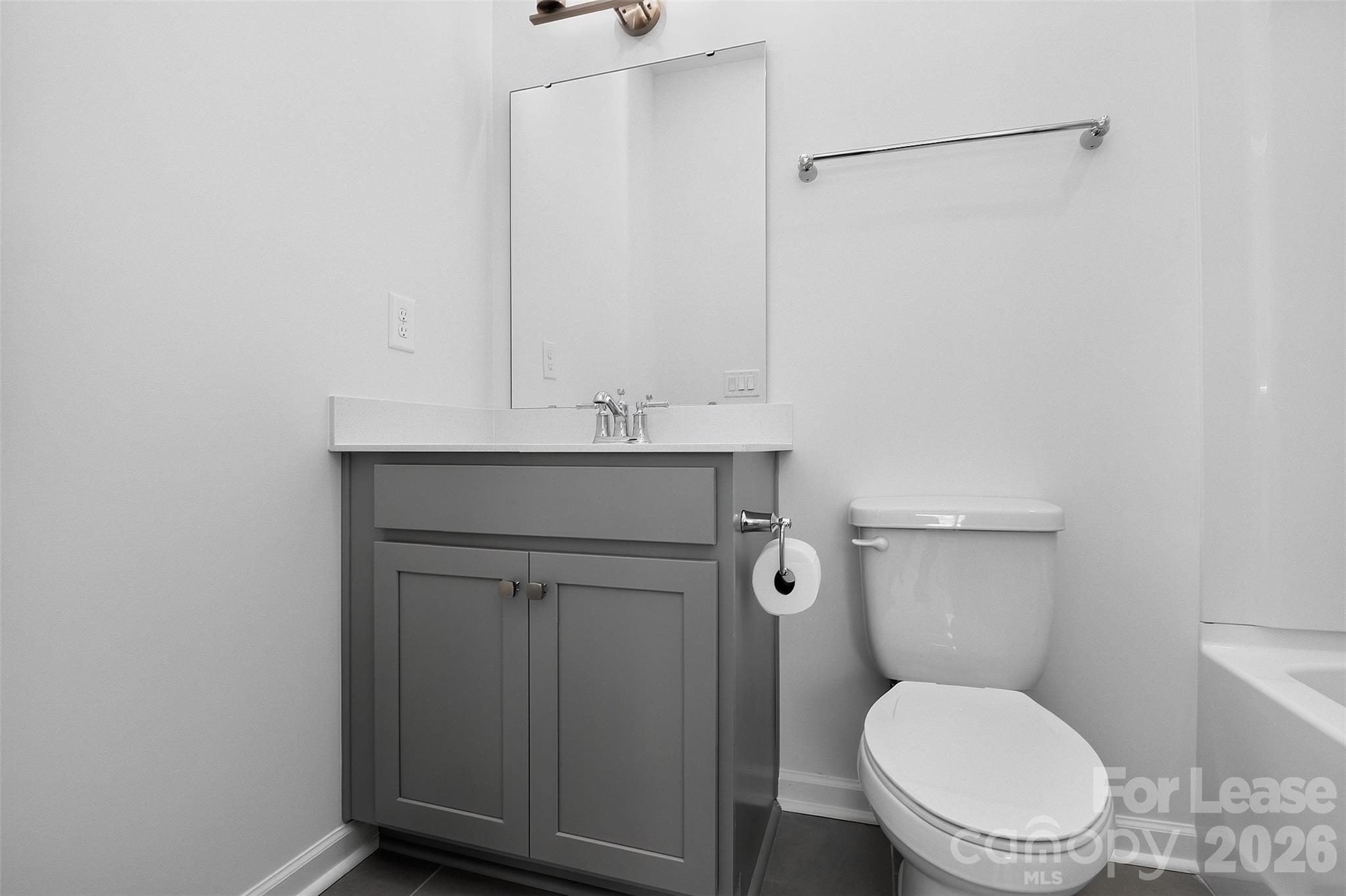 11225 Lochmere Road Charlotte, NC 28278 - Photo 33 of 44 Gallery Image 33