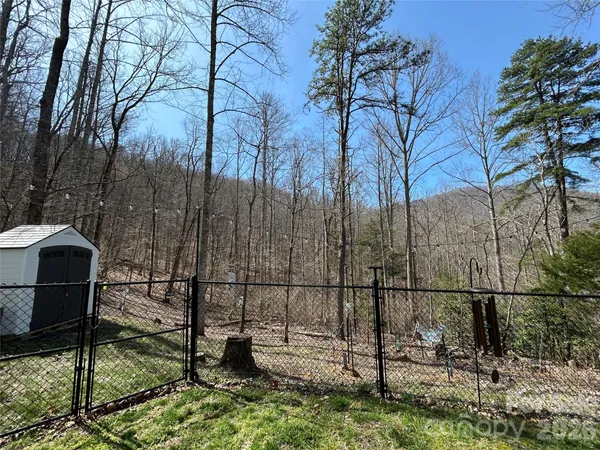 $224,500 | 73 Bear Oat Trail, Franklin, NC 28734