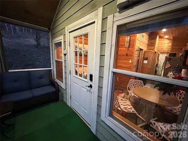 $224,500 | 73 Bear Oat Trail, Franklin, NC 28734