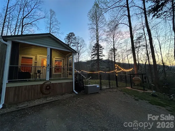 $224,500 | 73 Bear Oat Trail, Franklin, NC 28734