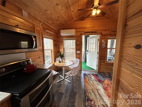 $224,500 | 73 Bear Oat Trail, Franklin, NC 28734