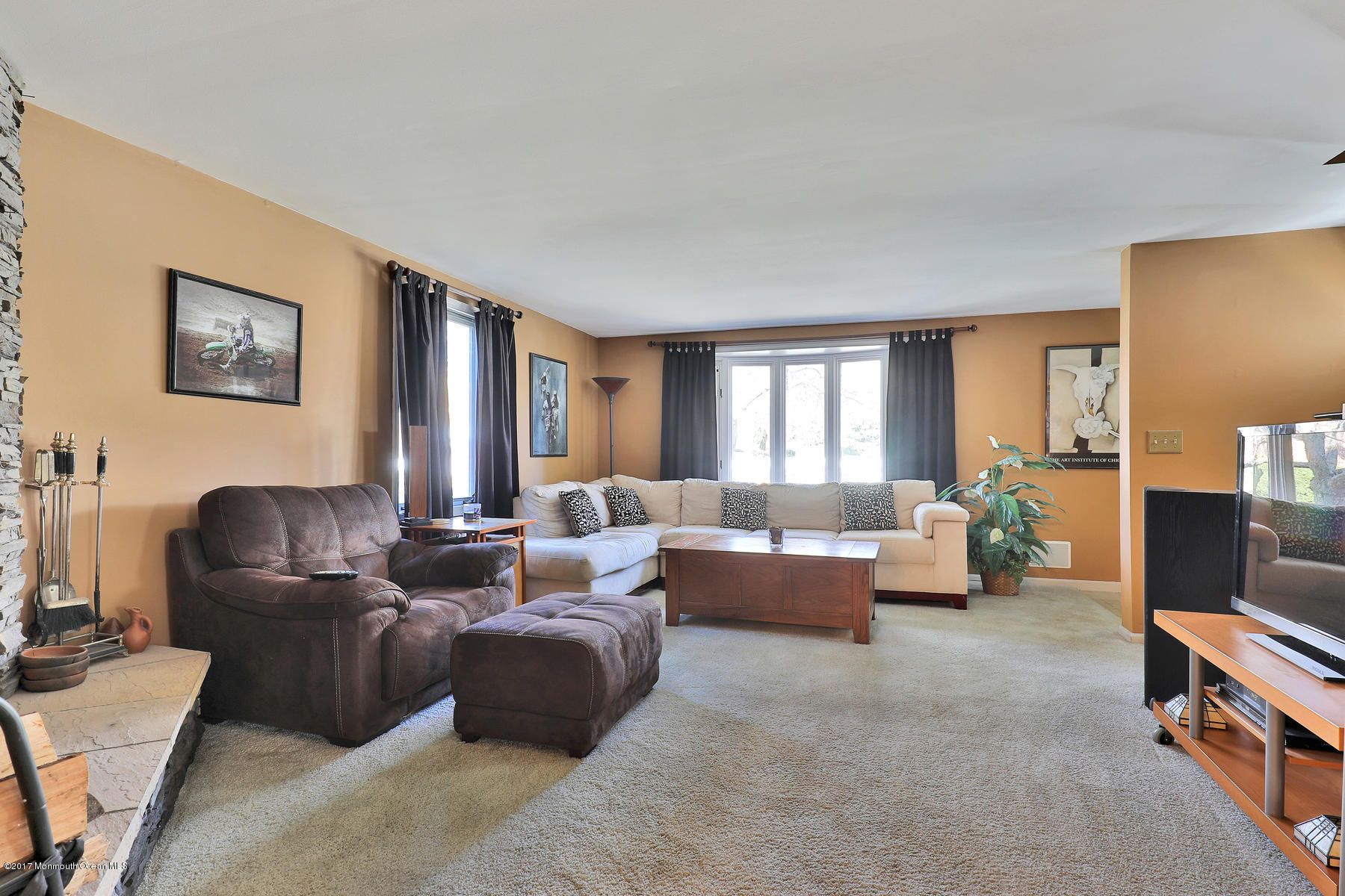 290 Spring Street Red Bank, NJ 07701 - Photo 6 of 26 a living room with furniture and a window