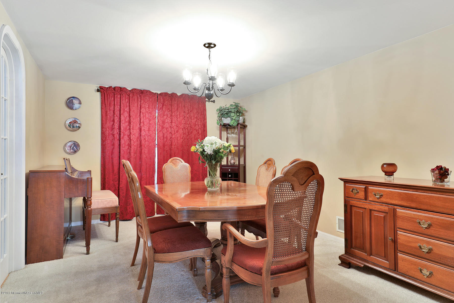 290 Spring Street Red Bank, NJ 07701 - Photo 9 of 26 a dining room with furniture and window