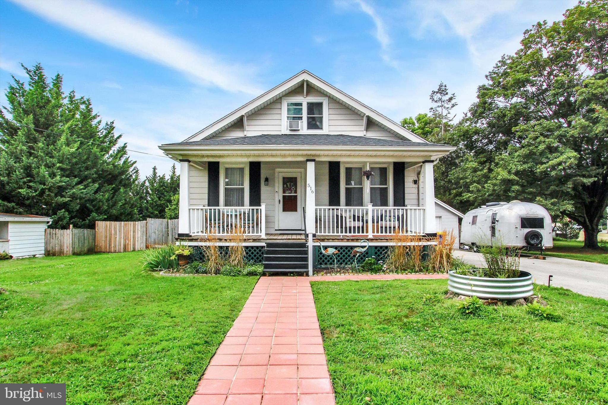 516 North Scott Street York, PA 17404 - Photo 18 of 22 a front view of a house with a yard