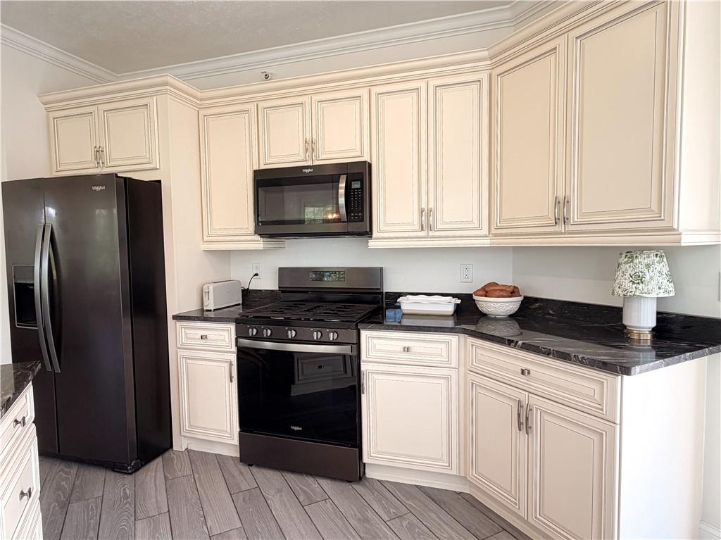 248 Adams Pointe Boulevard, Unit 7 Mars, PA 16046 - Photo 8 of 49