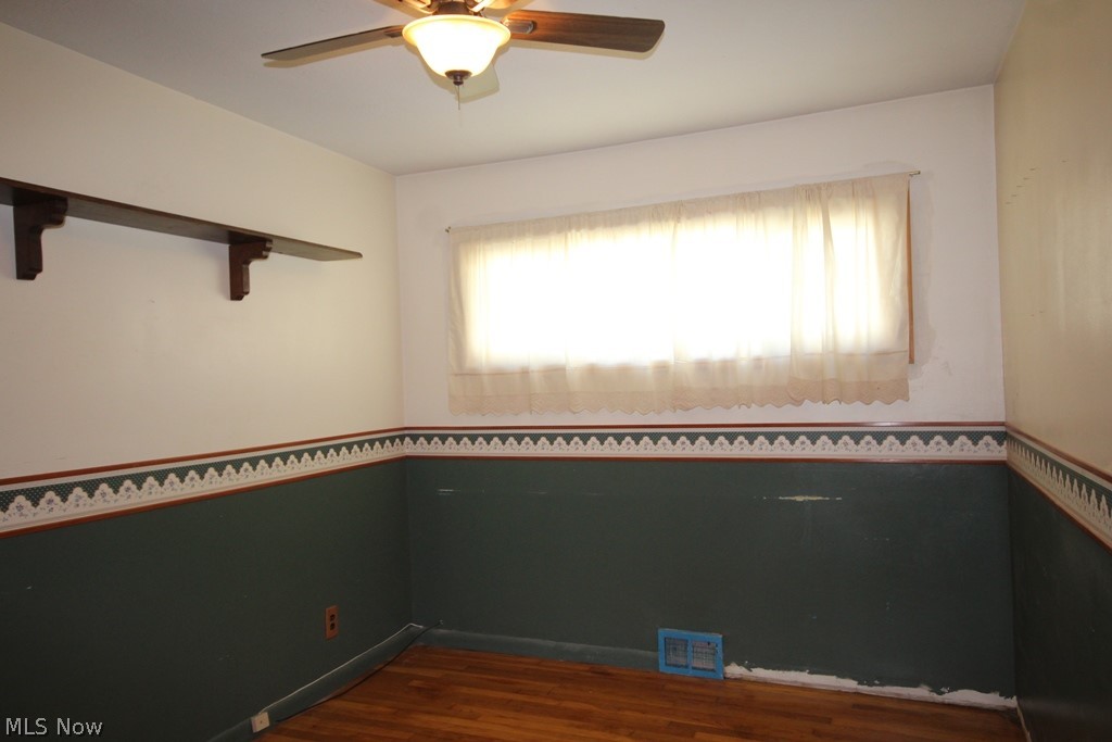 10610 Windham Road Parma, OH 44130 - Photo 14 of 25