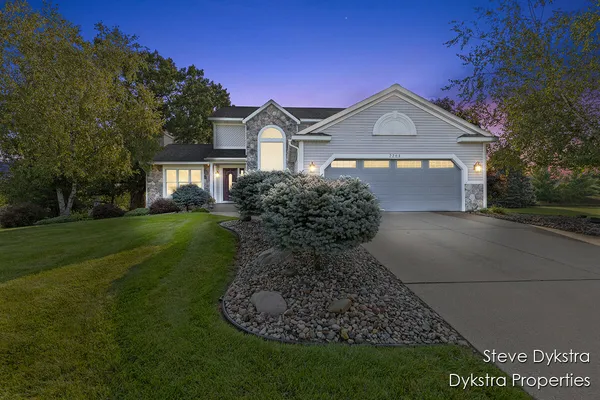 $615,000 | 2264 Grand Valley Drive Northeast, Ada, MI 49301