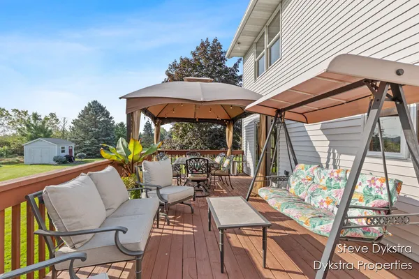 $615,000 | 2264 Grand Valley Drive Northeast, Ada, MI 49301