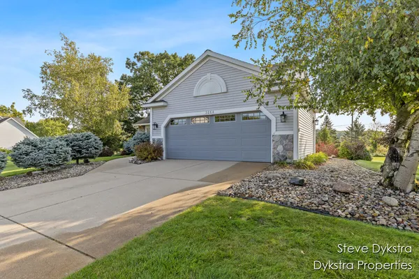 $615,000 | 2264 Grand Valley Drive Northeast, Ada, MI 49301
