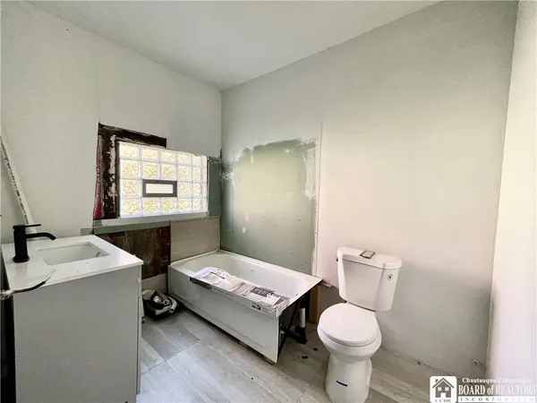 $35,000 | 810 Washington Street, Jamestown, NY 14701