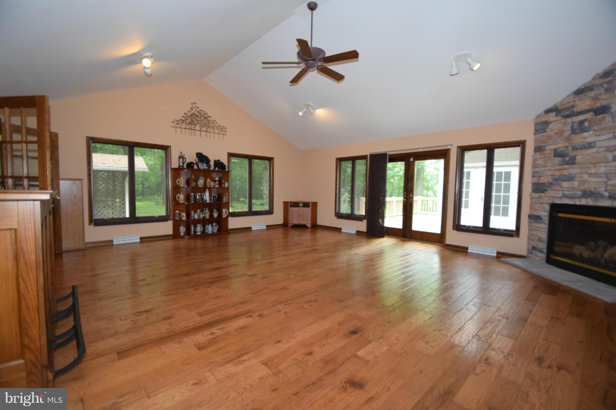 4945 St Pauls Church Road Pylesville, MD 21132 - Photo 13 of 26 Family Room