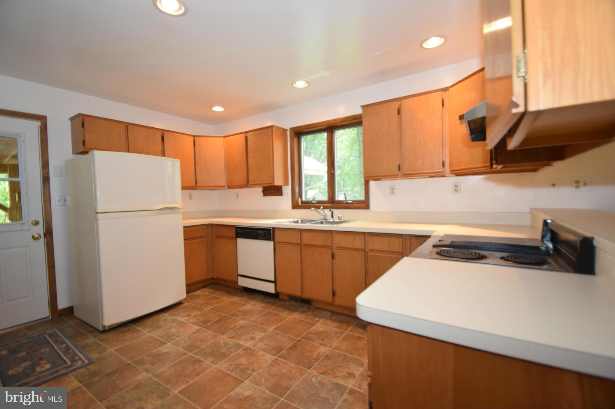 4945 St Pauls Church Road Pylesville, MD 21132 - Photo 7 of 26 Kitchen