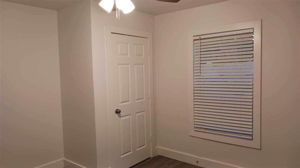 706 East Acheson Road Denison, TX 75021 - Photo 7 of 12