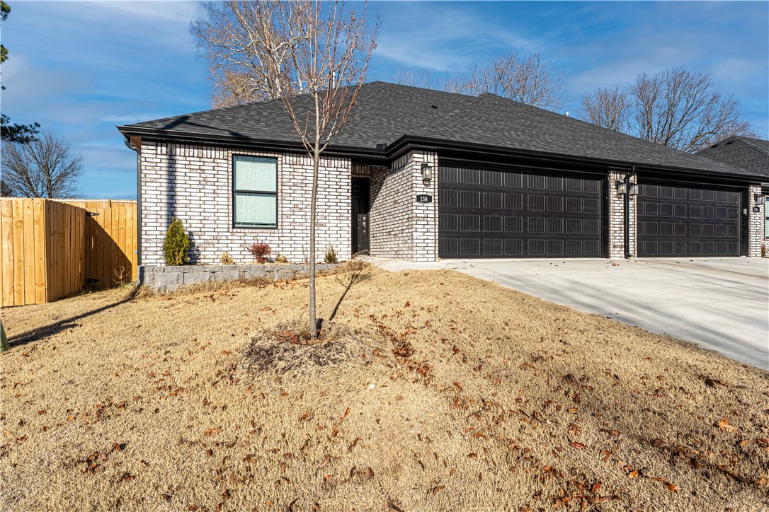 100 Ryder Street Gentry, AR 72734 - Photo 1 of 32 Gallery Image 1