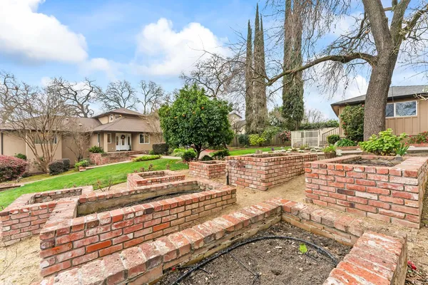$2,225,000 | 8218 Finisterre Court, Fair Oaks, CA 95628