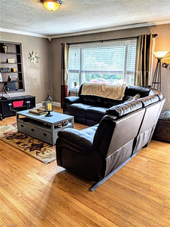 711 Locust Place High Point, NC 27265 - Photo 10 of 17