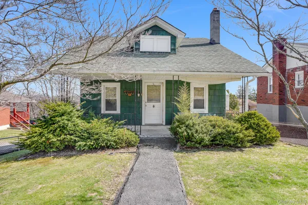 $189,900 | 45 Orchard Street, Marlboro, NY 12542