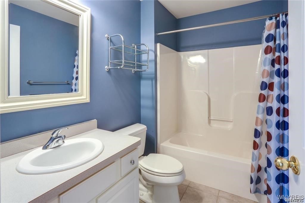 5558 Martha's Vineyard Clarence, NY 14032 - Photo 19 of 25