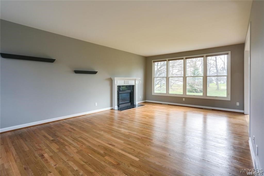 5558 Martha's Vineyard Clarence, NY 14032 - Photo 5 of 25